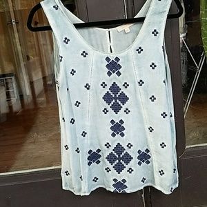 Light blue tank with navy embroidery